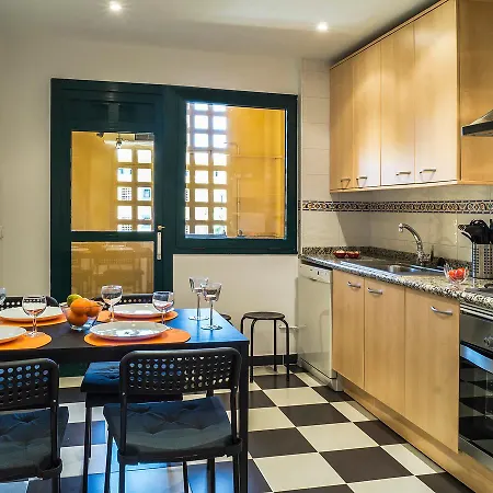 Los Almendros Apartment