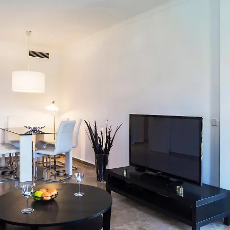 Los Almendros Apartment